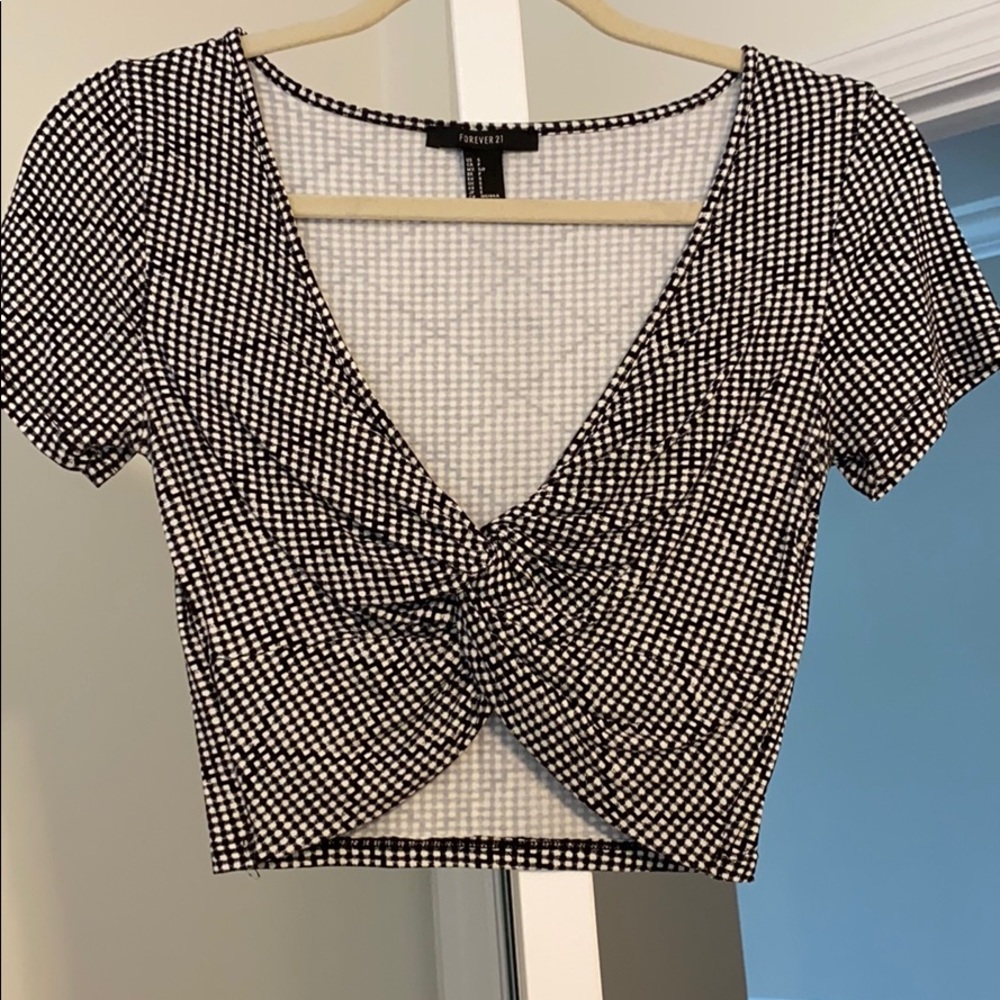 Black check crop top